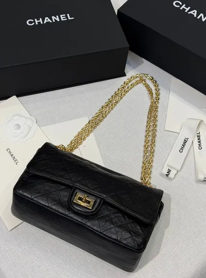Сумка на плечо женская Chanel 2.55 черный