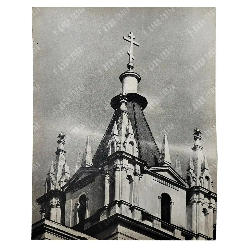 Неоготическая архитектура Москвы. Оригинальная фотография М. С. Лихачева. 1987. Неоготическая архитектура Москвы. Оригинальная фотография М. С. Лихачева. 1987.