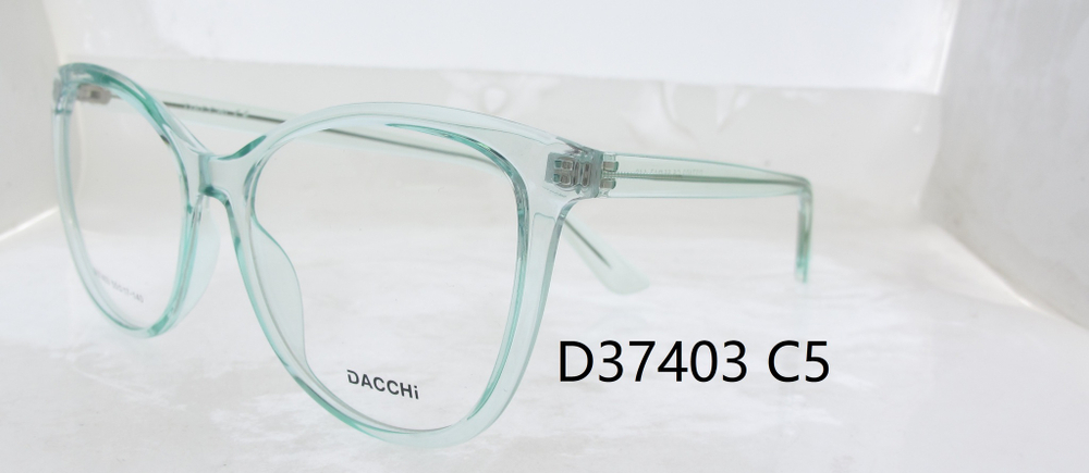 D37403