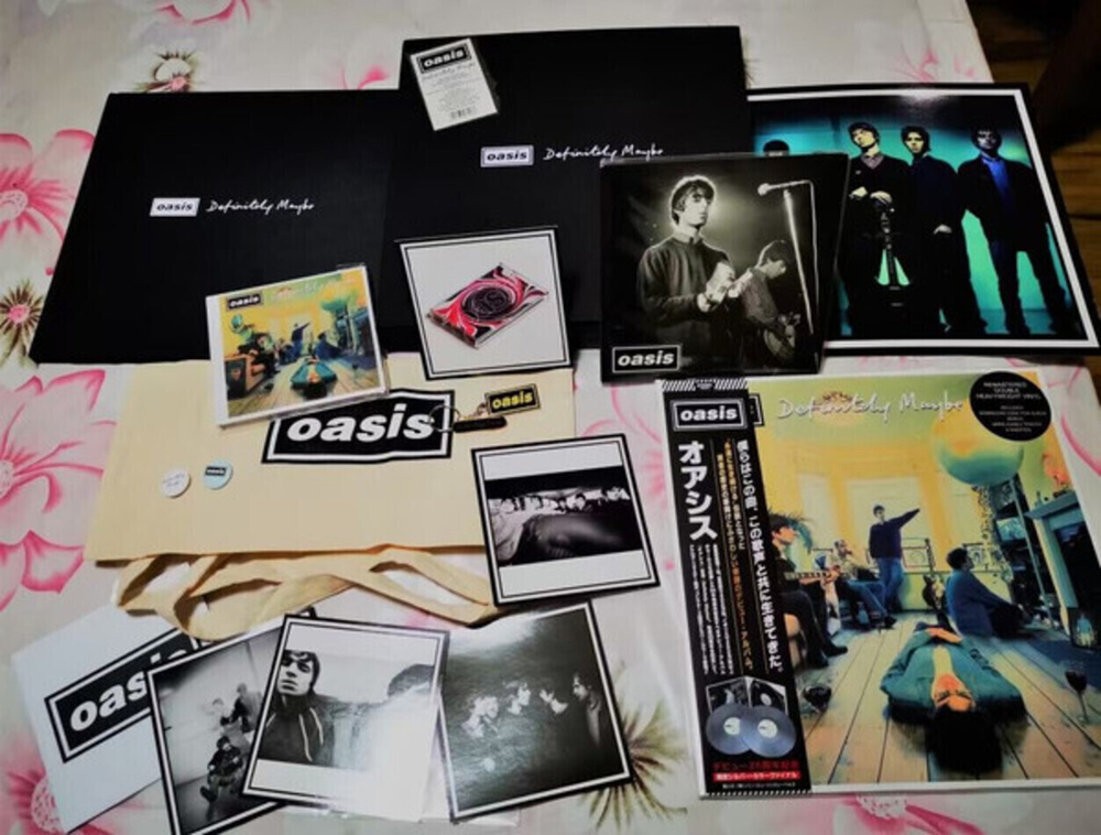 Oasis / Definitely Maybe (Super Deluxe Edition)(2LP+7" Vinyl Single+3CD)