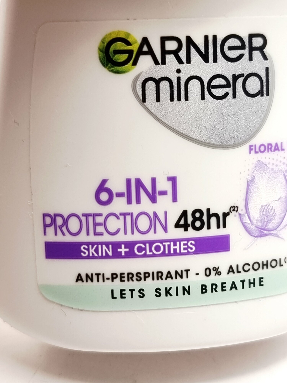Дезодорант шариковый женский Garnier Mineral "6-IN-1" 48час 50 мл (Из Финляндии)