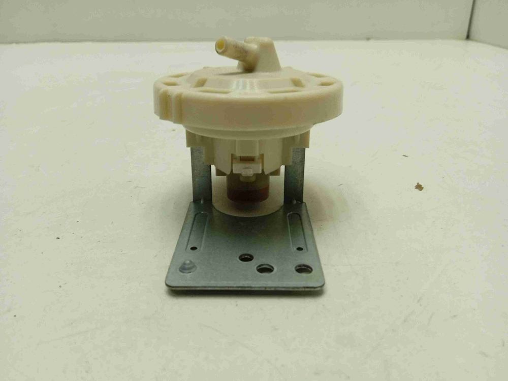 F12A8CDP кт193 Датчик уровня воды для стиральной машины LG F12A8CDP б/у