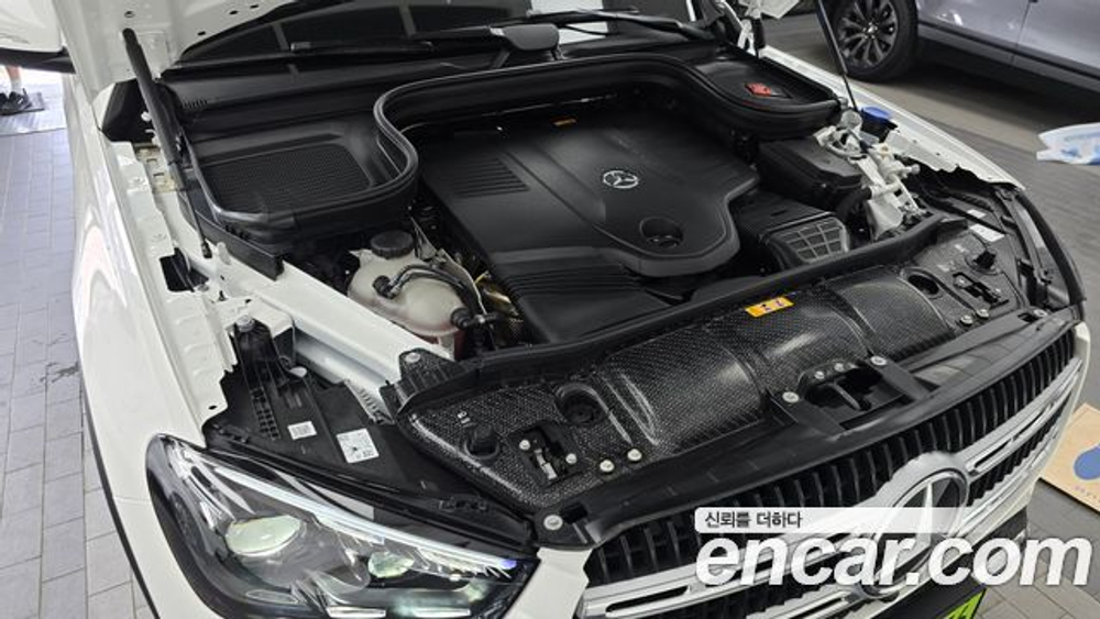 Mercedes-Benz GLE-Class GLE450 4MATIC — 2026