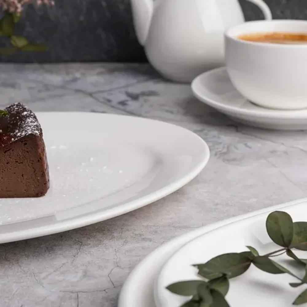 Блюдо овальное 30*21 см h2 см белое фарфор P.L. Proff Cuisine [4]