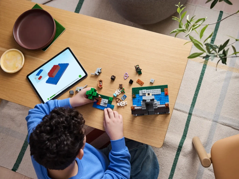 Конструктор LEGO Minecraft 21261 Волчья крепость
