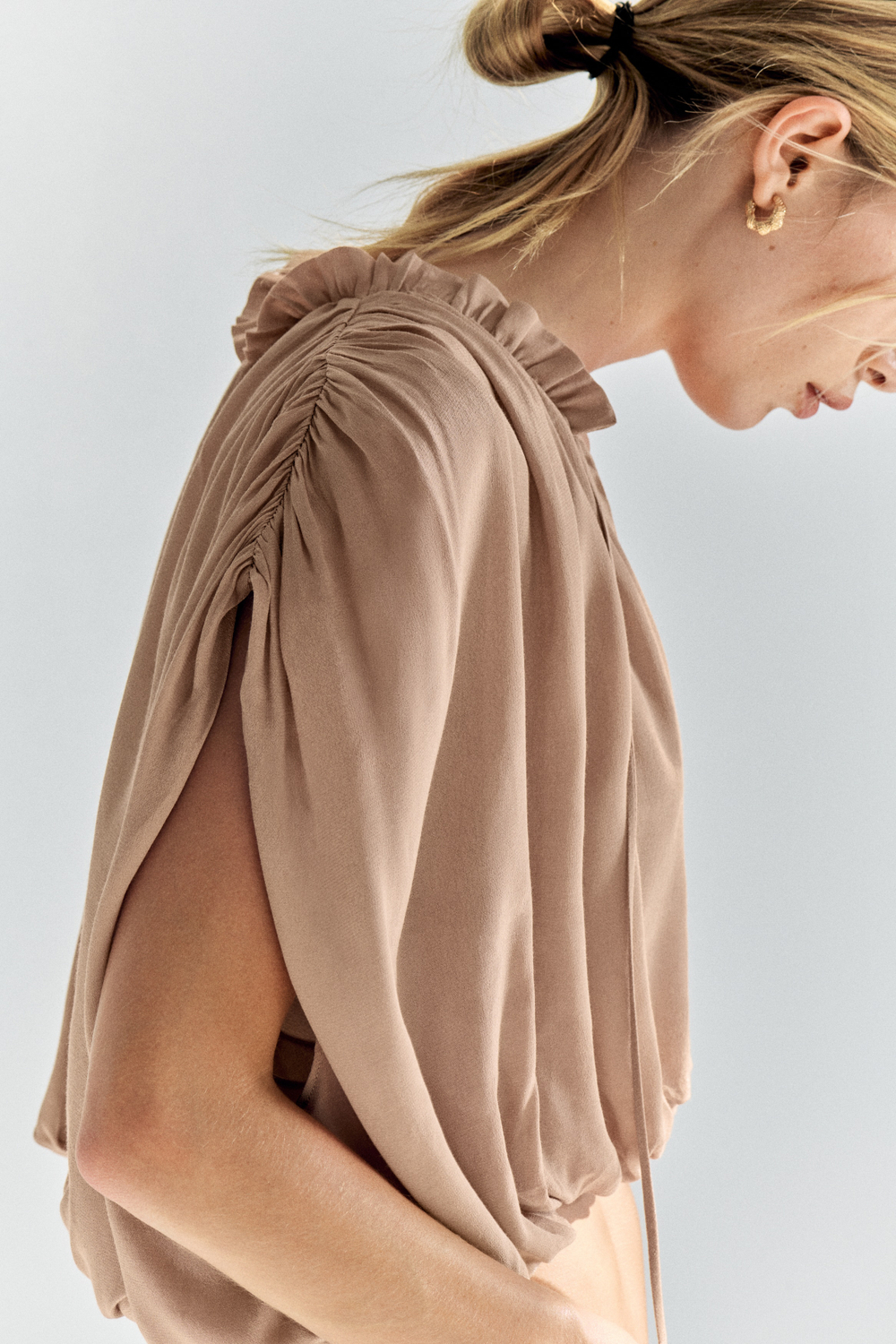 Блузка оверсайз с эффектом баллона по низу - H&M