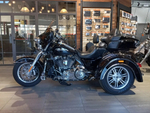 HARLEY-DAVIDSON TRIGLIDE ULTRA 2015
