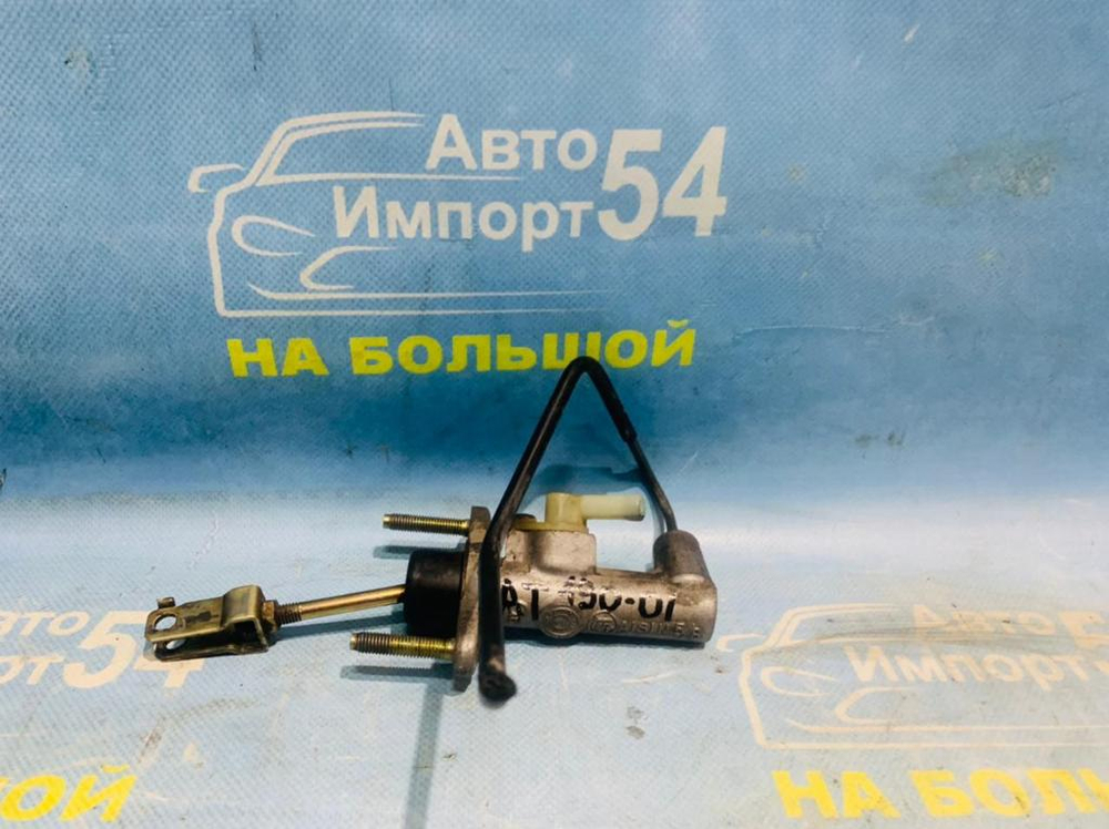 Главный цилиндр сцепления TOYOTA CARINA E 1995