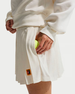 Коллекция NikeCourt Court Женские теннисные шорты Dri-FIT с высокой талией - NIKE