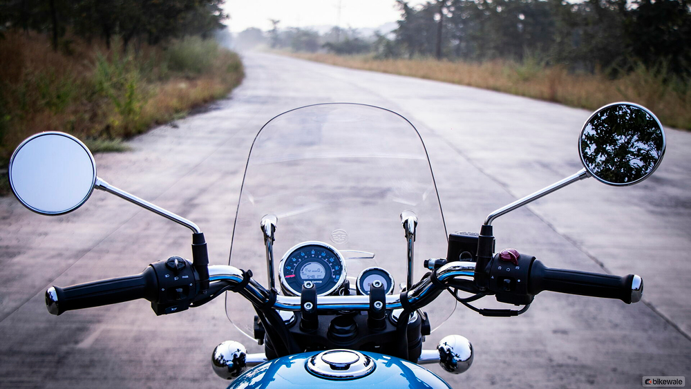 Royal Enfield Meteor 350 Supernova Blue