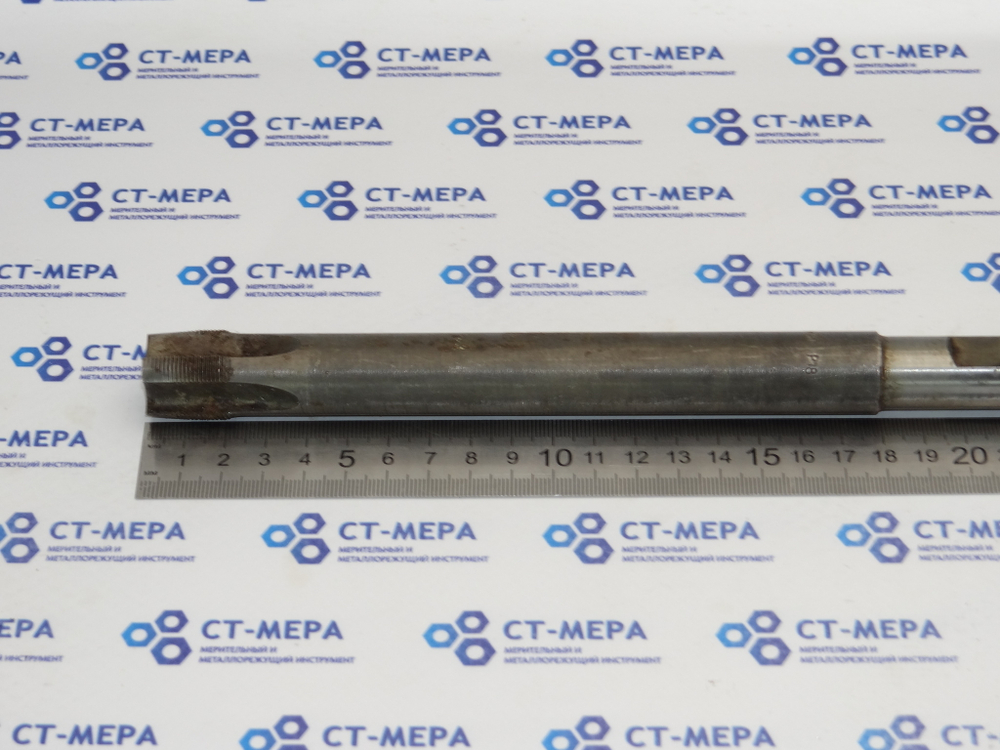 Метчик гаечный М22х1 (0249) Р18 L=220мм под ЧПУ