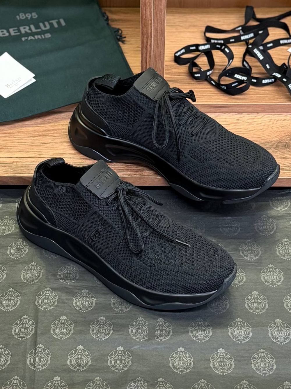 Кроссовки Berluti Shadow