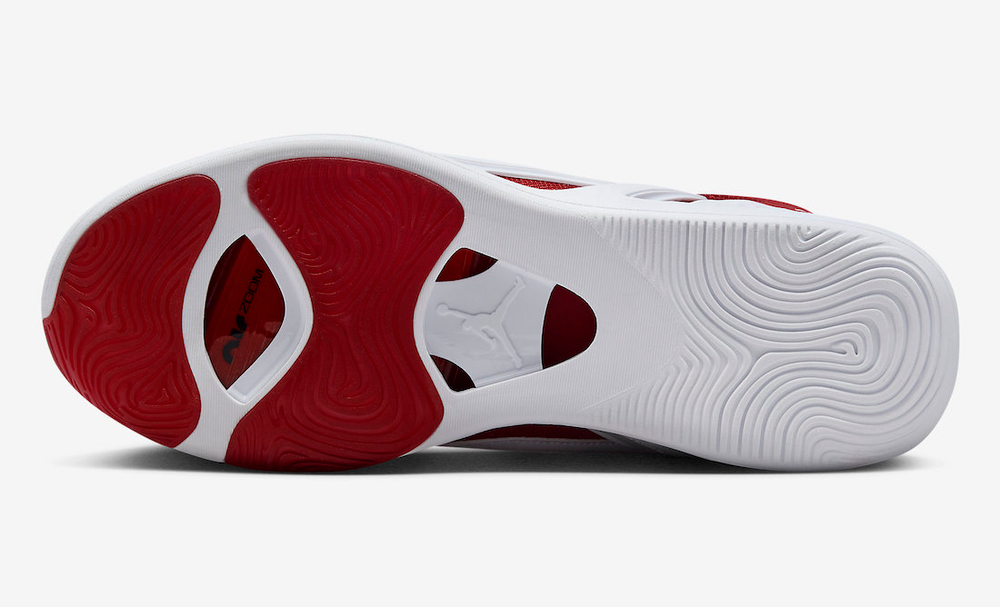 Где купить Jordan Tatum 1 University Red