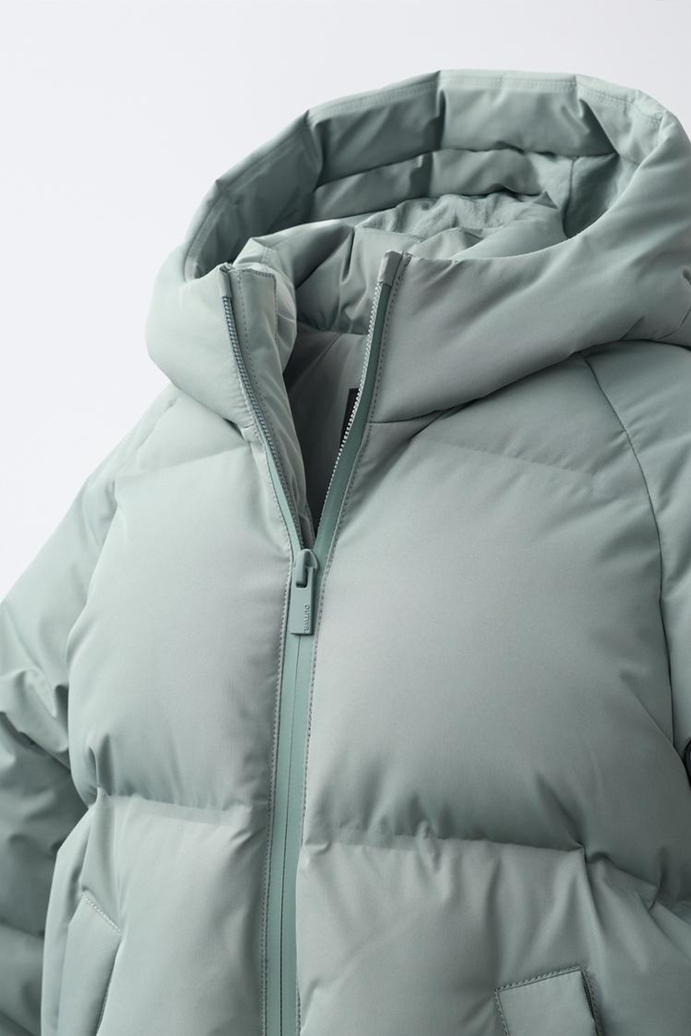 ZARA СТЕГАНОЕ ПАЛЬТО С КАПЮШОНОМ WATER REPELLENT, СВЕТЛО-ЗЕЛЕНЫЙ