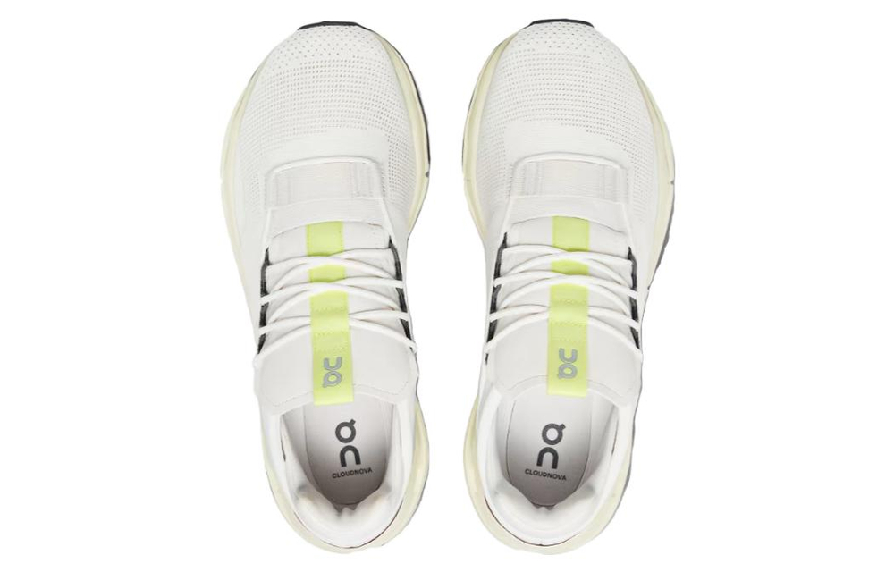 On Cloudnova Undyed
