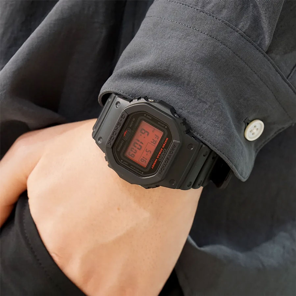Мужские наручные часы Casio G-Shock DW-5600BBR-1