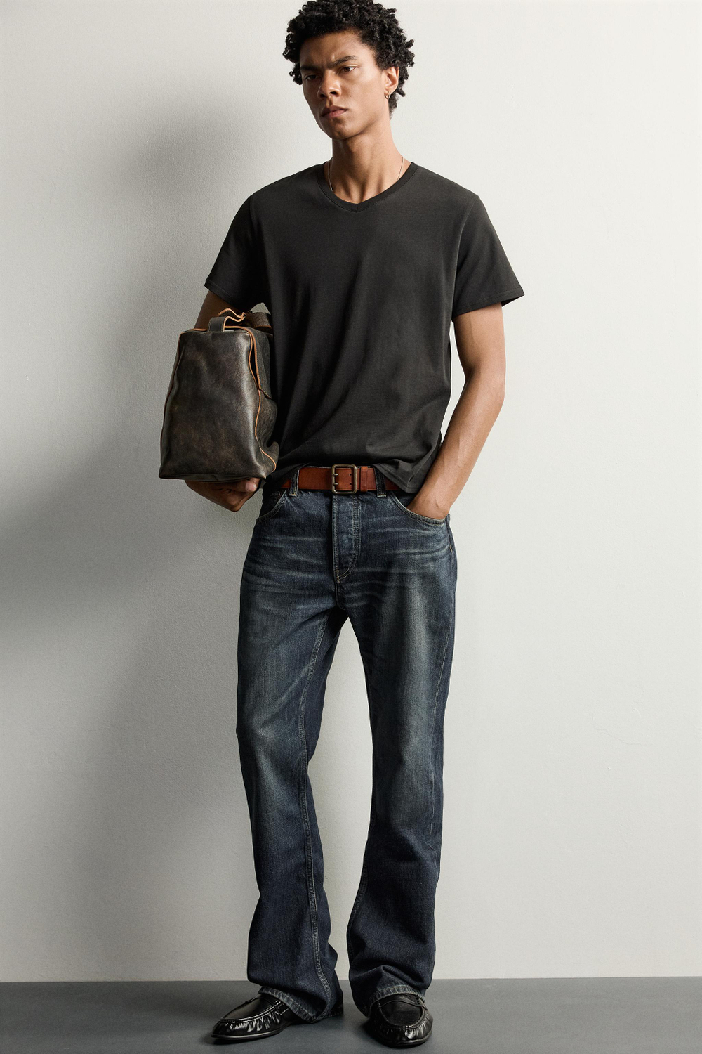 ДЖИНСЫ FLARE FIT — ZARA · 1300/301
