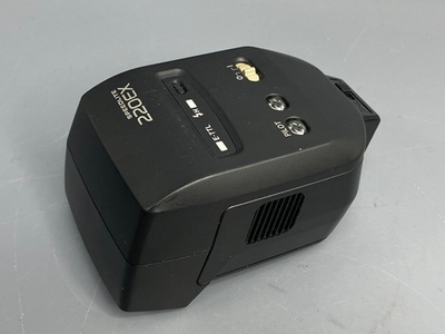 Canon Speedlite 220EX