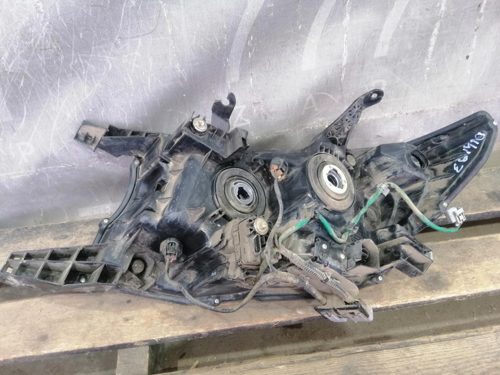 Фара правая Toyota Land Cruiser Prado 150 17-24 Б/У Оригинал 4H0821106B