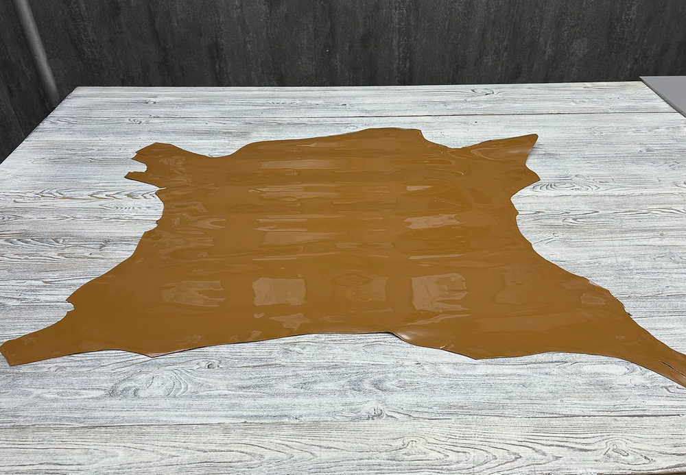 Шкура Vernissage Toffee из кожи теленка