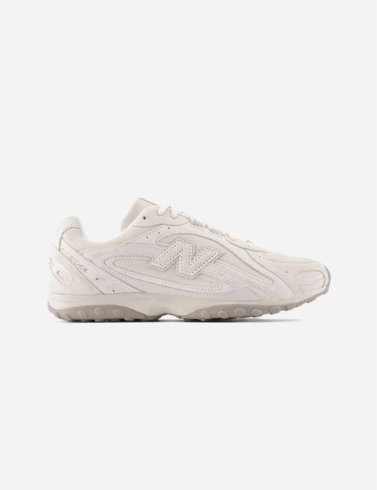 New Balance 204L 