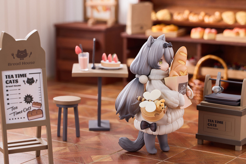 Фигурка RIBOSE Tea Time Cats Meow Town Bakery Customer British Shorthair Cat Чайные кошечки: Британская короткошёрстная кошка