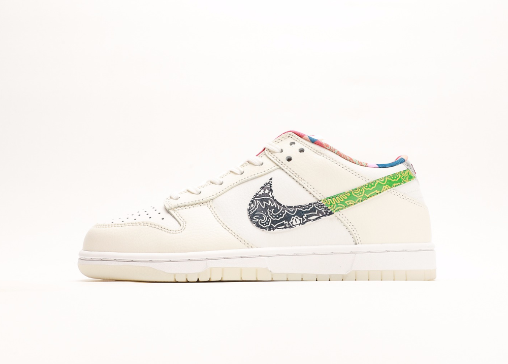 Купить кроссовки  Nike Dunk Low GS "Multi-Color Paisley"