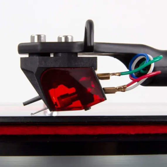 Rega Planar 6 (Ania Pro) Black