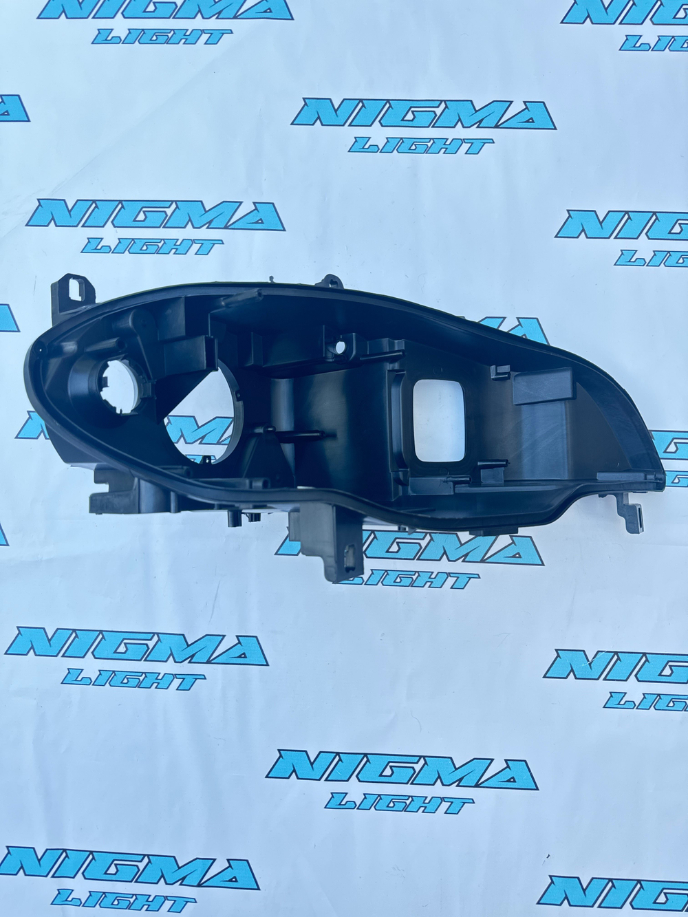 Корпус фары BMW X5 E70 Рест (10-13) XENON AFS Комплект