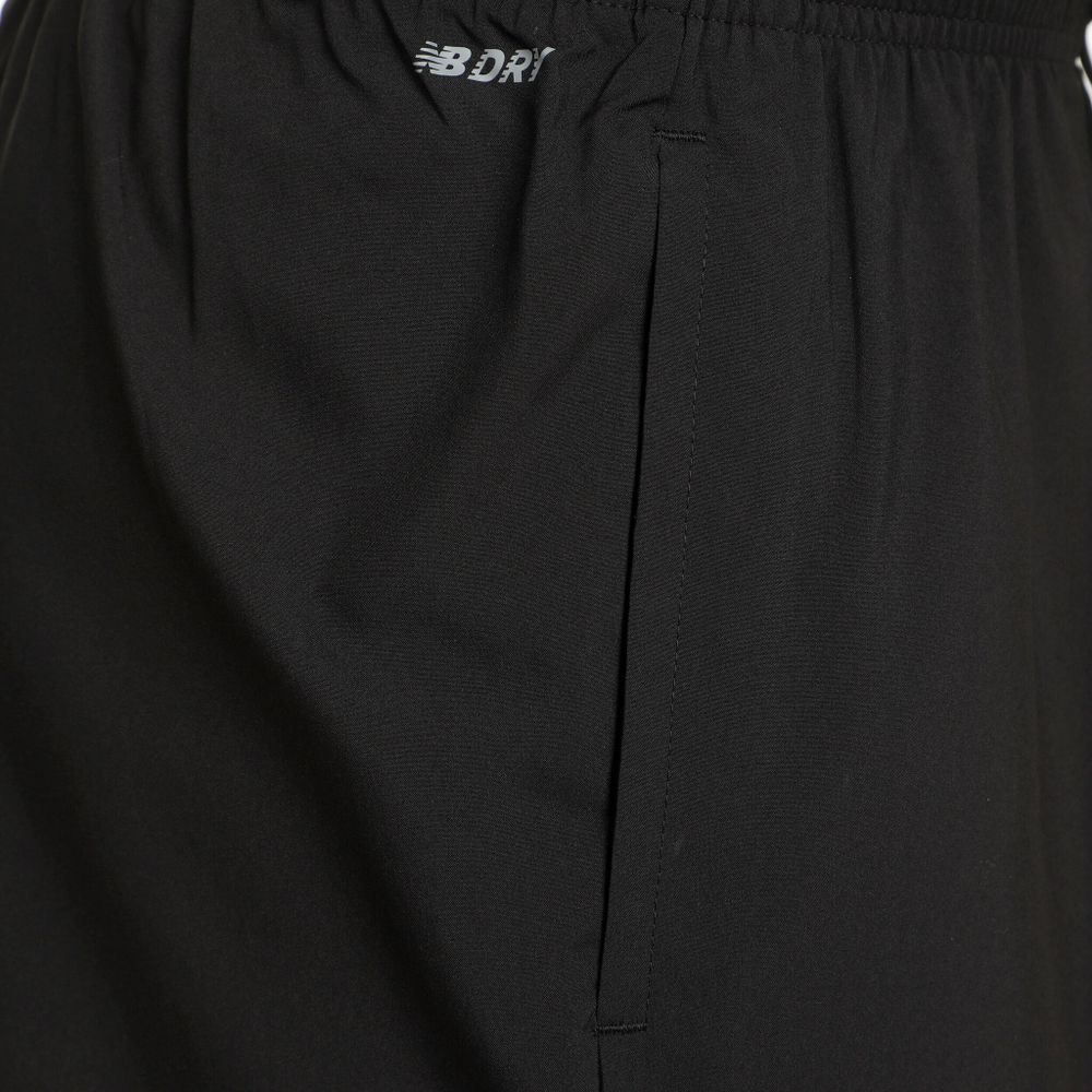 Мужские теннисные шорты New Balance Tenacity Solid 7in Shorts Men - Black