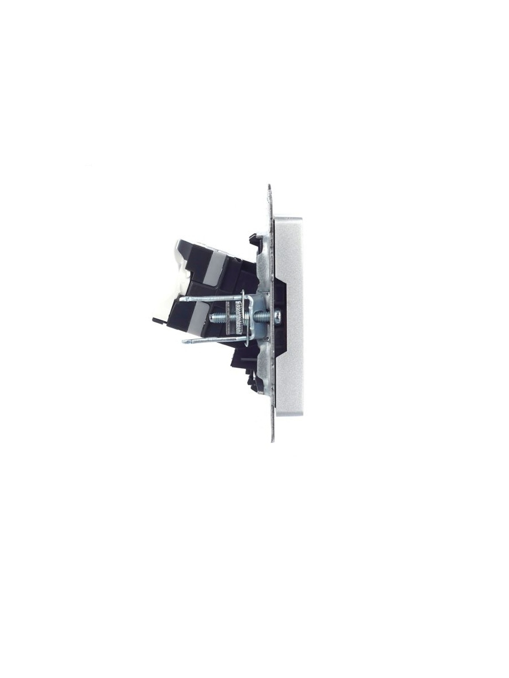 Розетка компьютерная СП RJ45 кат.5E BRITE РК10-БрА механизм алюм. IEK BR-K10-1-K47