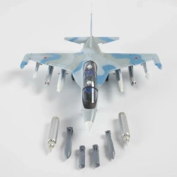 Российский самолет Як-130