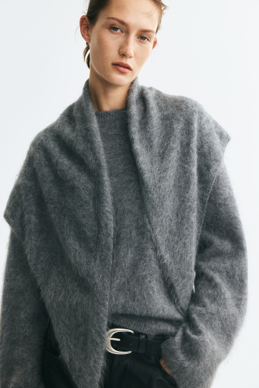 Шерстяной джемпер с шалью - H&M
