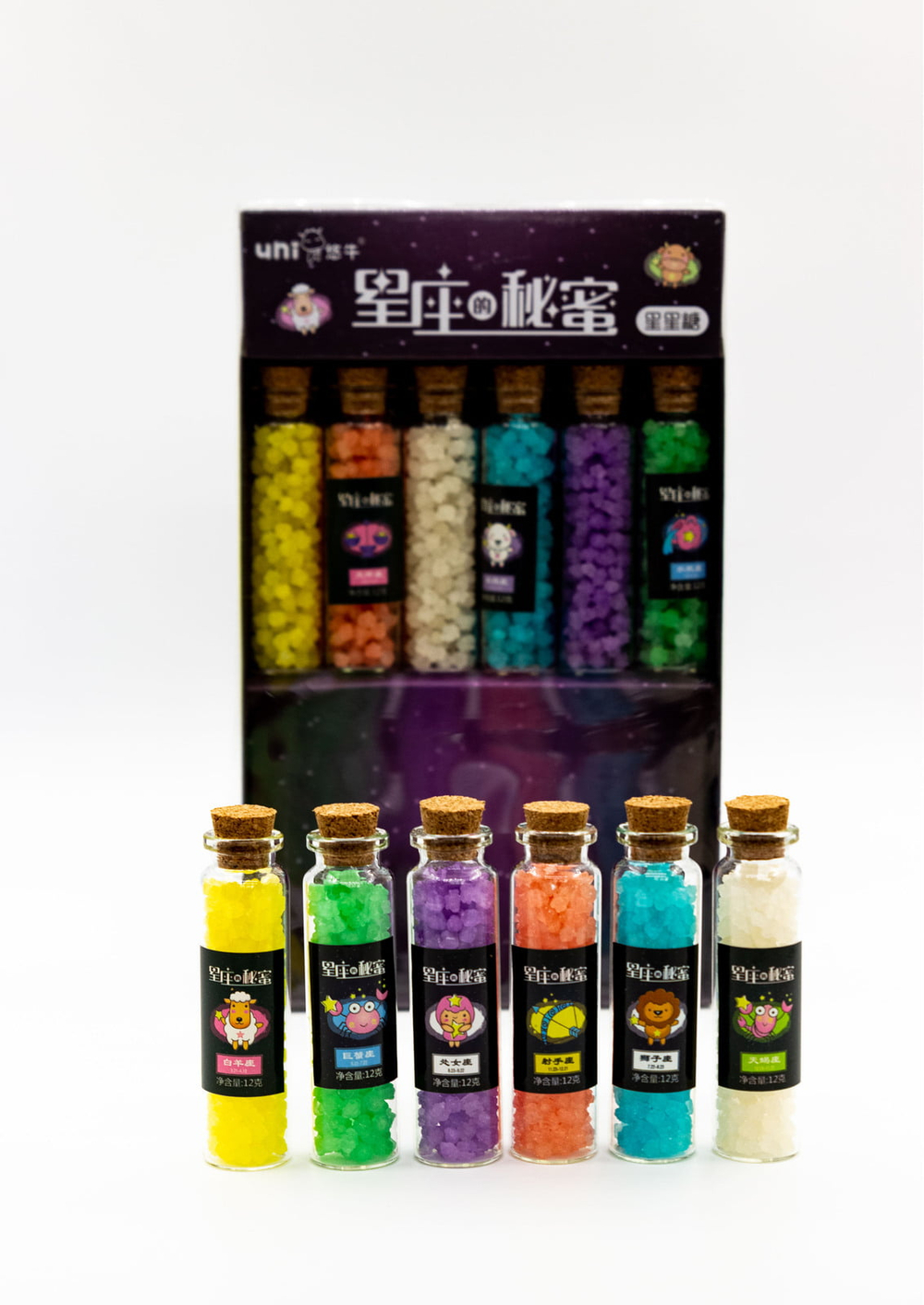 Сладкая карамель в бутылочке стекло черная 10/12гр*12шт (24бл) Китай