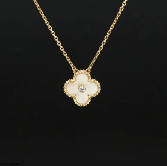 Подвеска Van Cleef & Arpels Alhambra