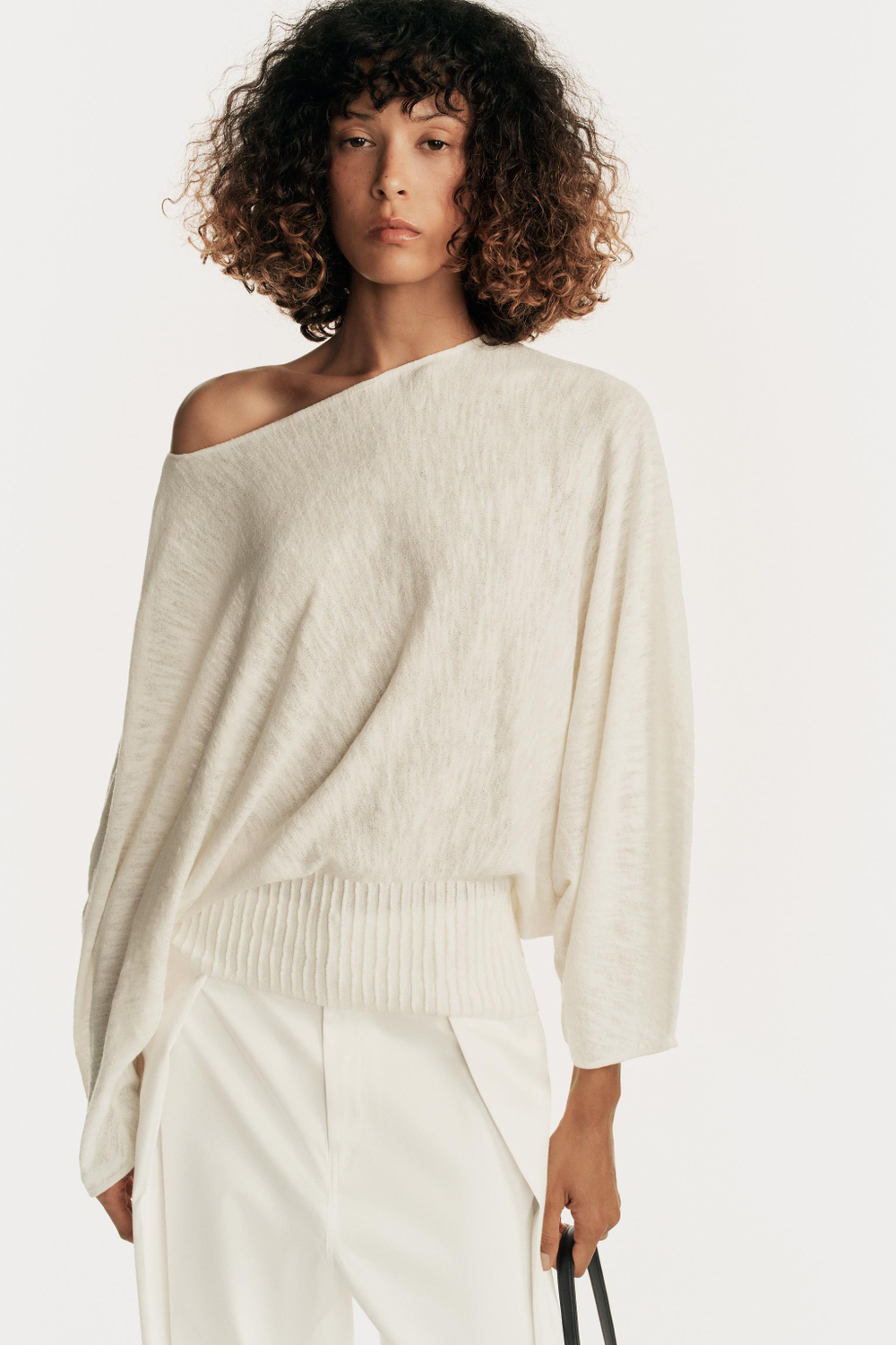СВИТЕР С ОБЪЕМНЫМИ РУКАВАМИ — ZARA