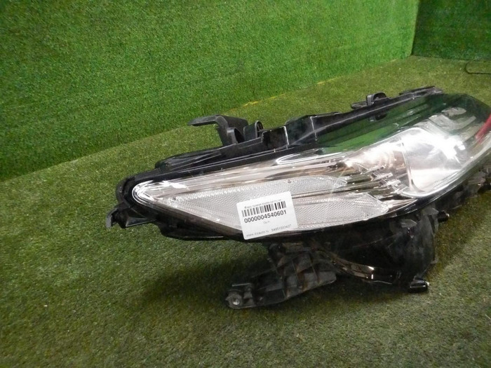 Фара правая Toyota Camry xv70 (2018-2021) LED
