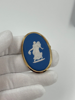 Брошь Wedgwood синяя