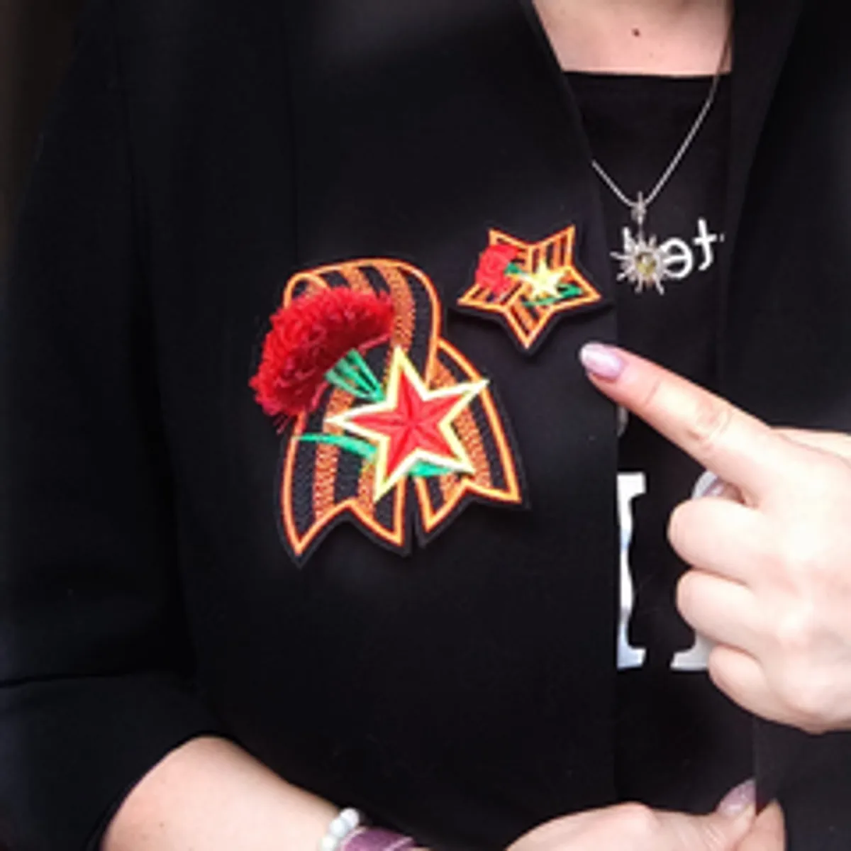 Брошь Звезда 5*4,5 см / шт