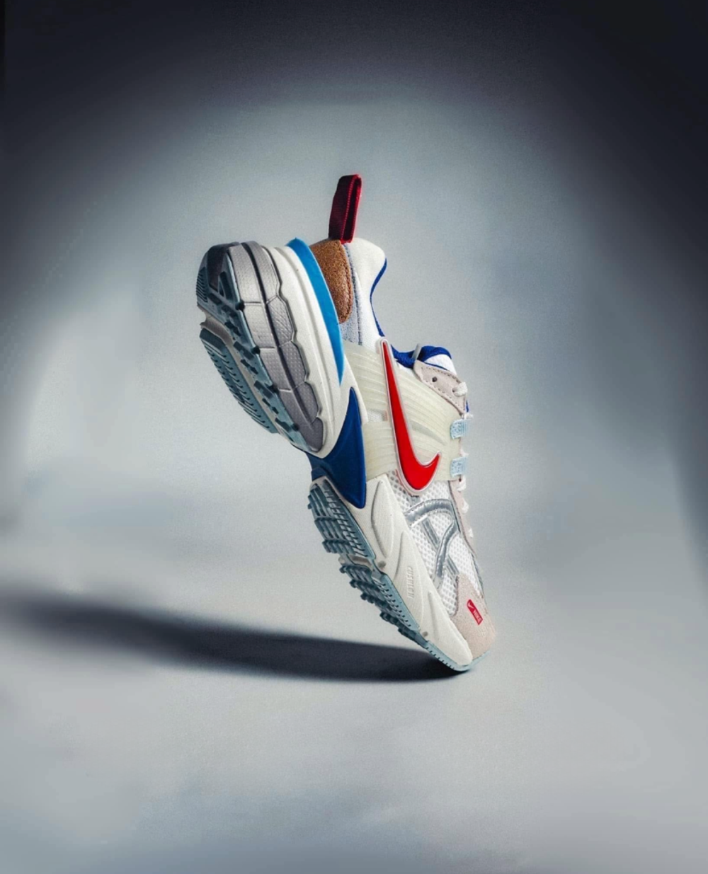 Кроссовки Nike V2K Run, бел.-син.