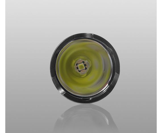 Тактический фонарь Armytek Dobermann зеленый свет