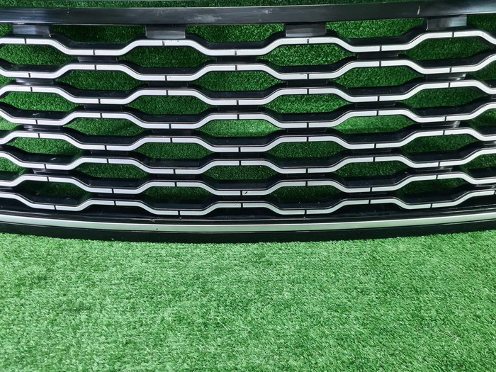 Решетка радиатора Range Rover Vogue 4 L405 (2017-2022)