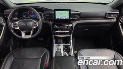 Ford Explorer 2.3 4WD — 2022