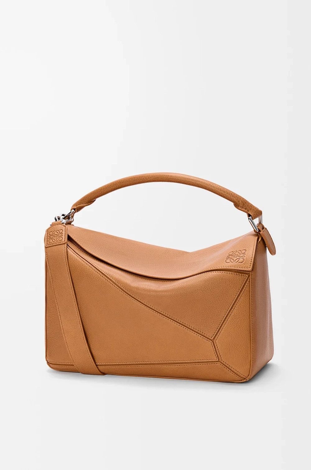 Loewe Большая сумка Puzzle мягкой зернистой телячьей кожи, светло-коричневый
