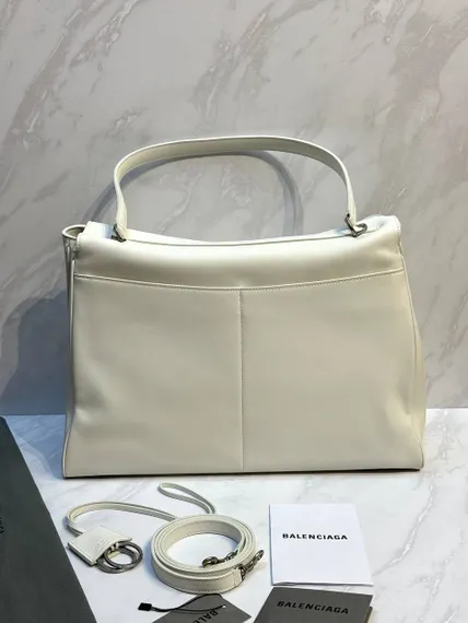 Сумка BALENCIAGA RODEO HANDBAG белый