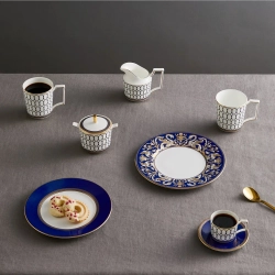 Wedgwood Тарелка Ренессанс Золото 31 см EAN 701587436403