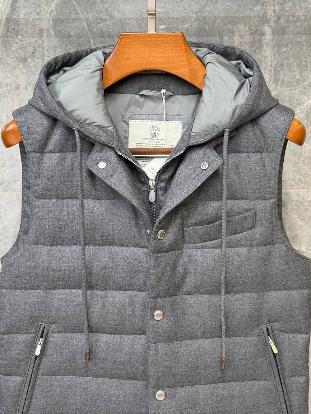 Жилет Brunello Cucinelli