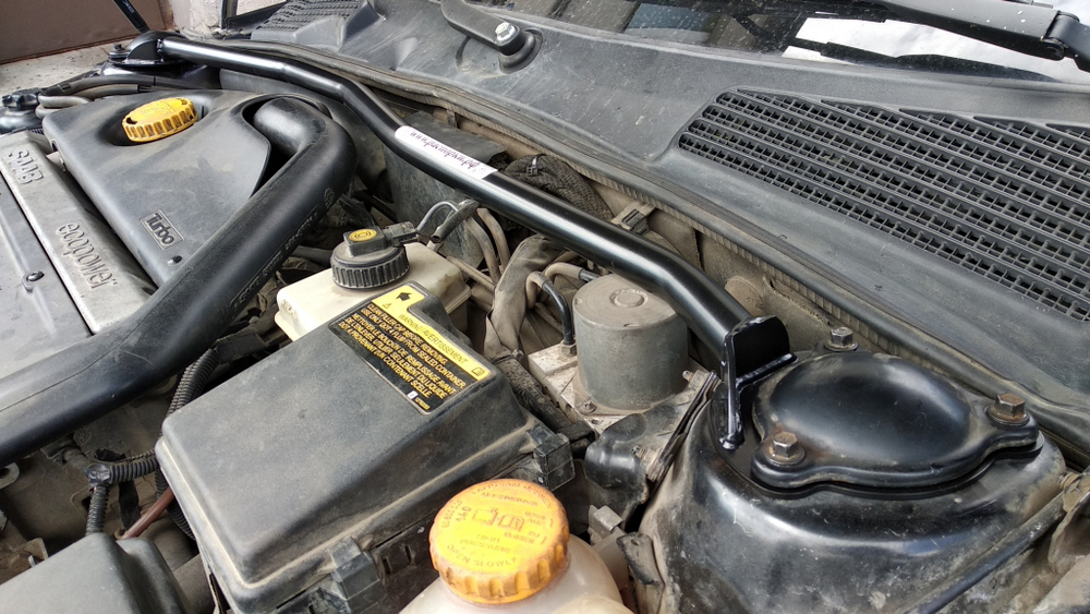 Распорка передних стоек (цельная) SAAB 9-5 (ПОД ЗАКАЗ)