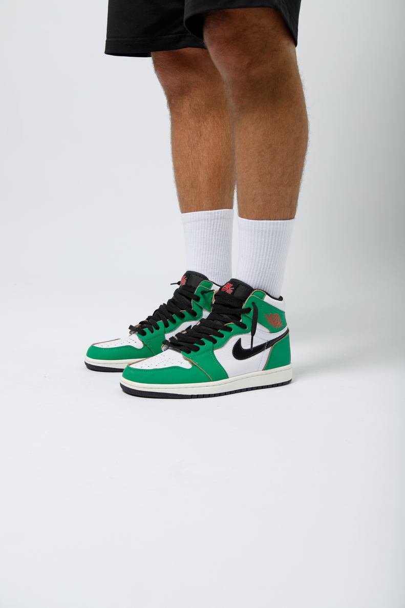 NIKE JORDAN RETRO (lucky green)