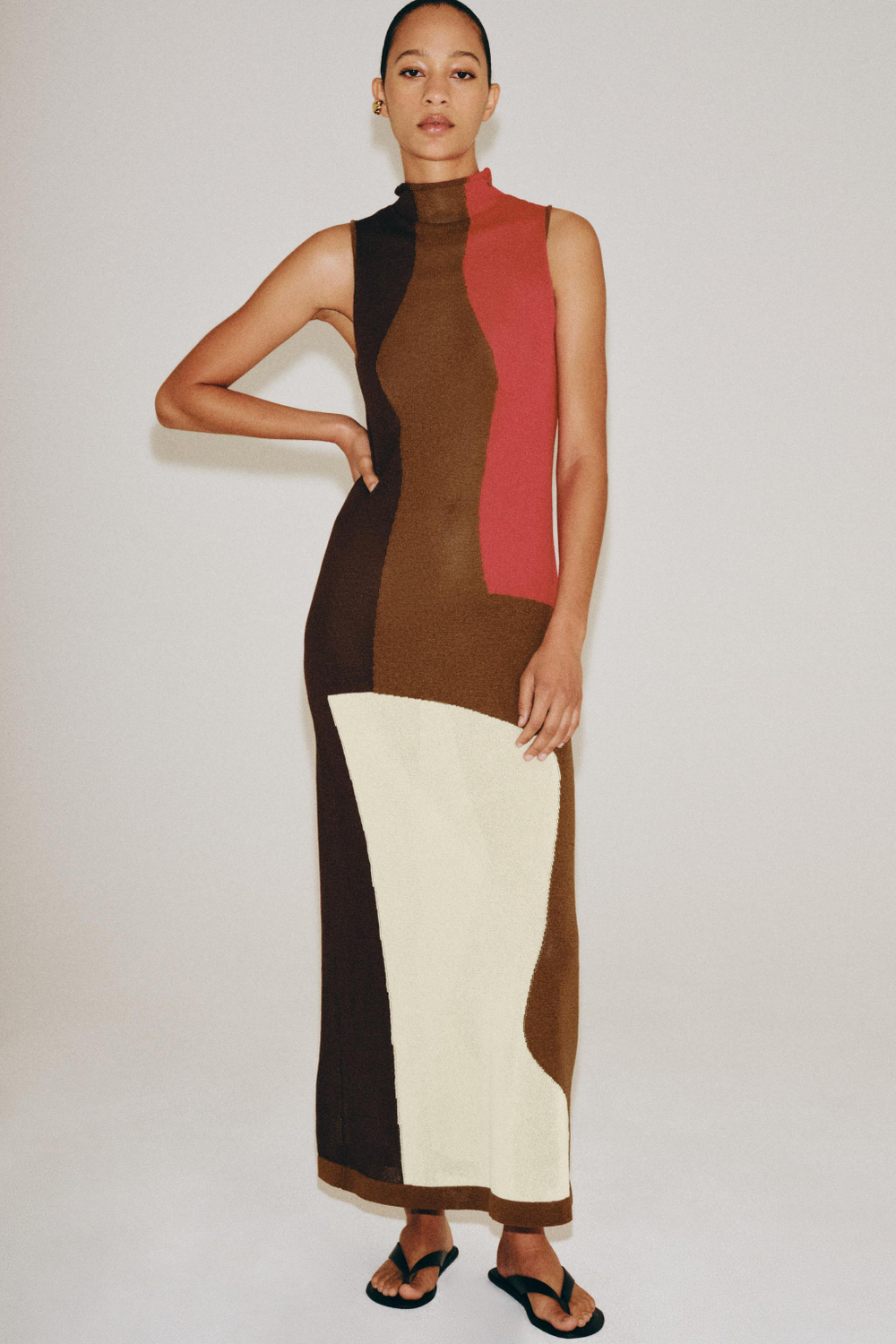 ТРИКОТАЖНОЕ ПЛАТЬЕ В СТИЛЕ COLOR BLOCK — ZARA